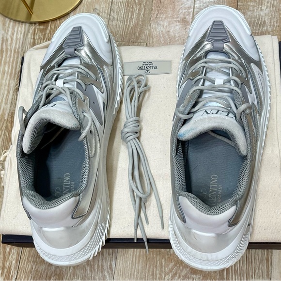 VALENTINO GARAVANI Wade Runner Sneakers - Picture 12 of 15